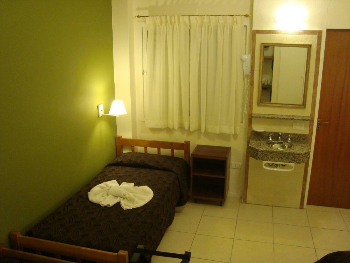 Hotel Siena Buenos Aires Room photo