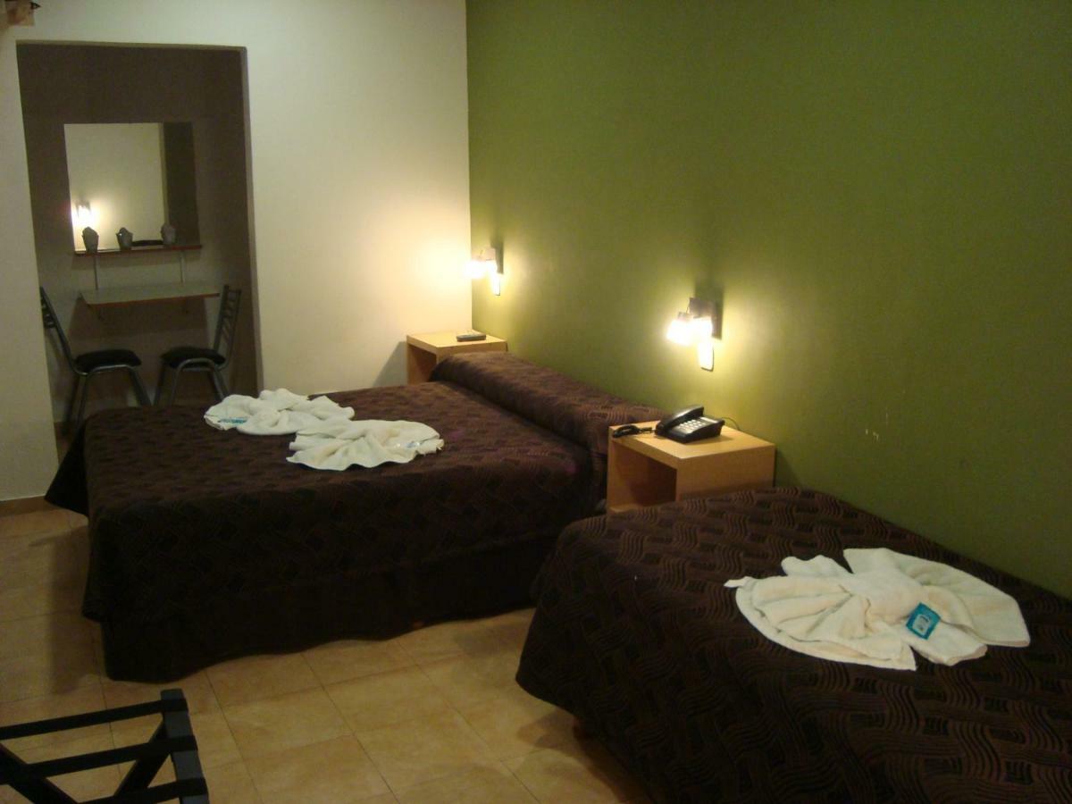 Hotel Siena Buenos Aires Room photo